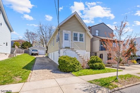 632 Chase Ave Lyndhurst Twp. NJ 07071