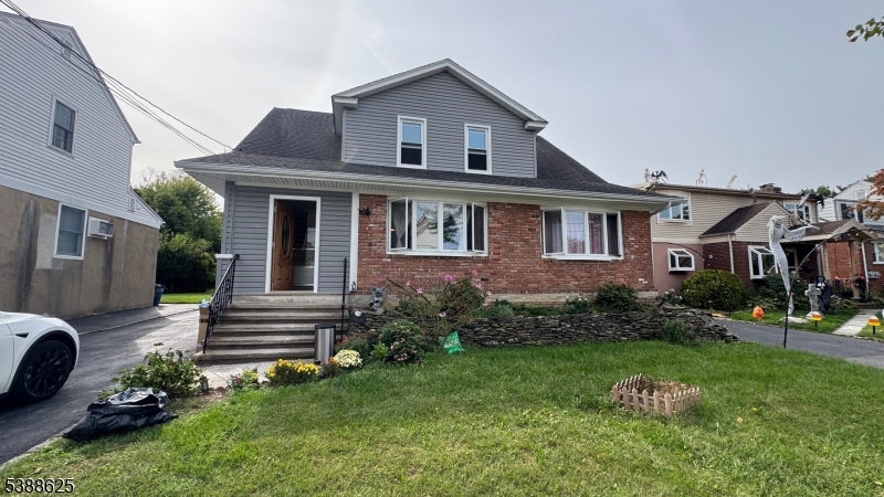 19 Loveland St 2