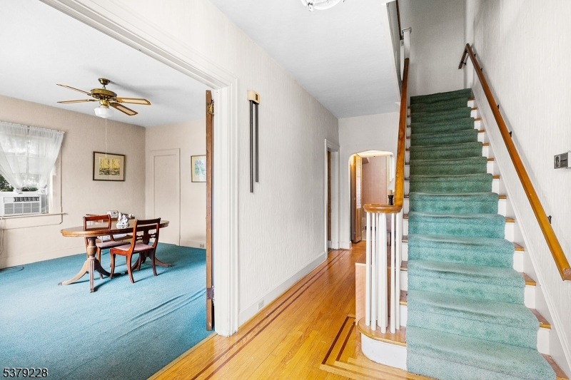 644 Wyoming Ave