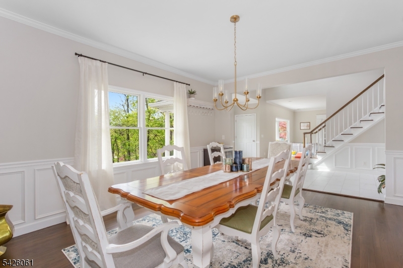 15 Malcolm Pl