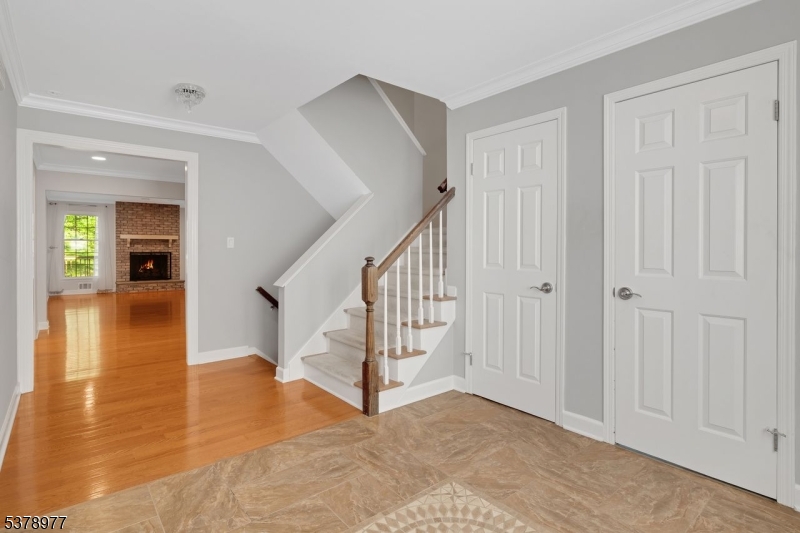 32 Wexford Dr