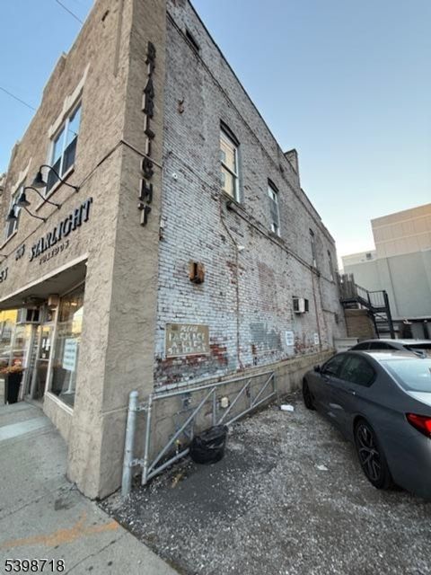 606 Bloomfield Ave Bloomfield Twp. NJ 07003