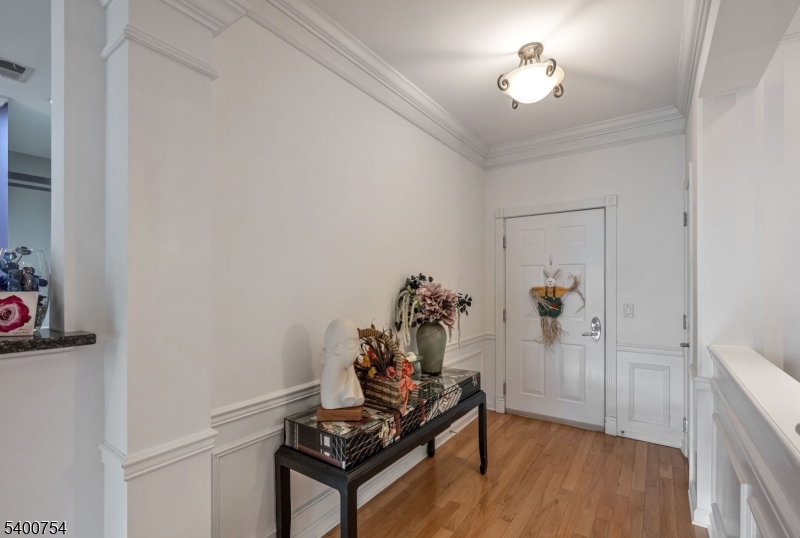 4203 Warrens Way 203