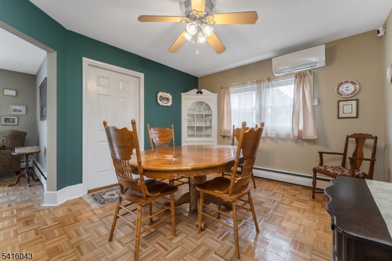 206 Liggett Blvd
