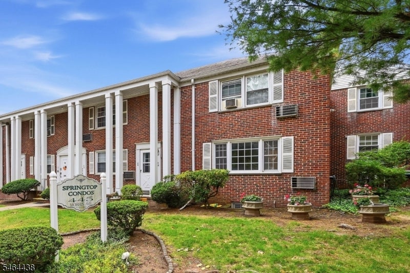 445 Morris Ave 5C