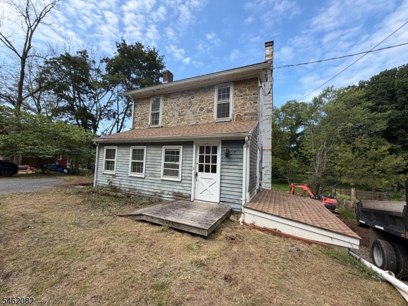 17 Musconetcong River Rd