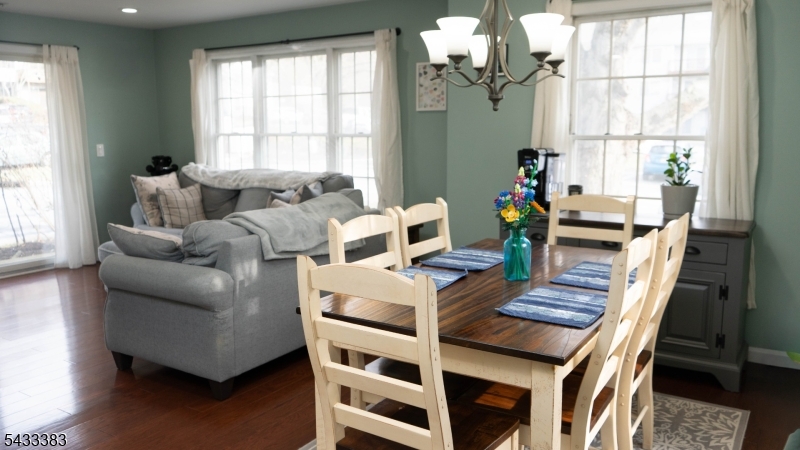 94 Stonyridge Dr 94