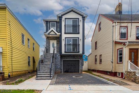 840 Martin St Elizabeth City NJ 07201