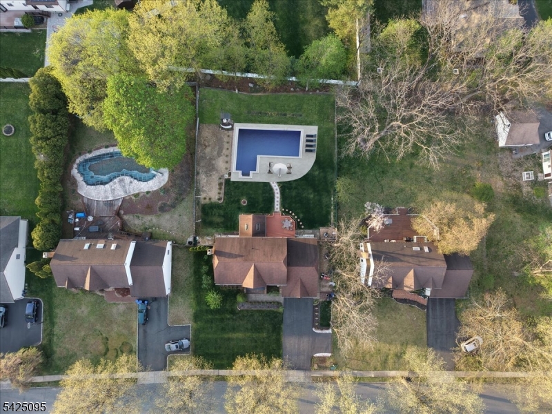5 Fowler Pl