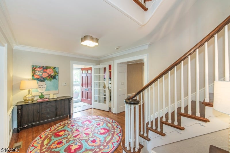 486 Ridgewood Ave