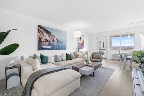 307 Prospect Ave 17D Hackensack City NJ 07601