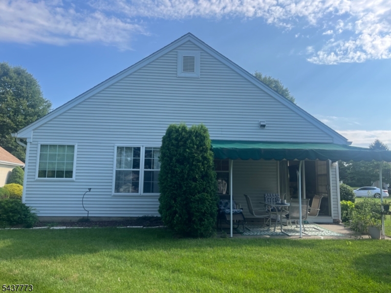 9 Buckingham Cir