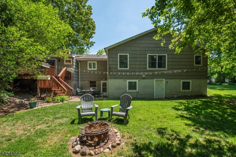 31 Clairview Rd