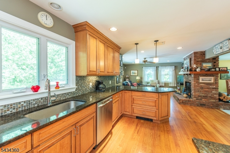 31 Clairview Rd