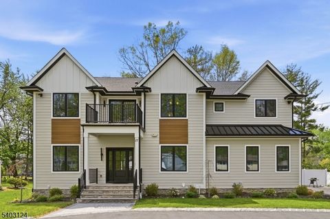 17 Arlington Dr Livingston Twp. NJ 07039