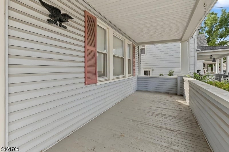 11 Elmer St