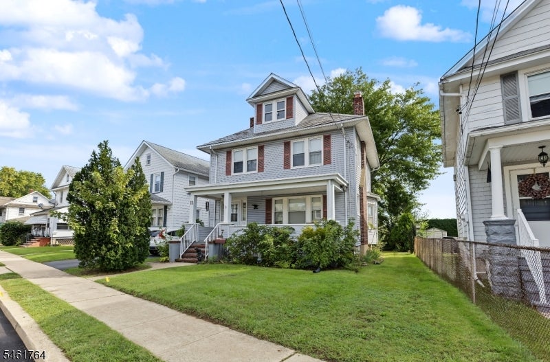 11 Elmer St