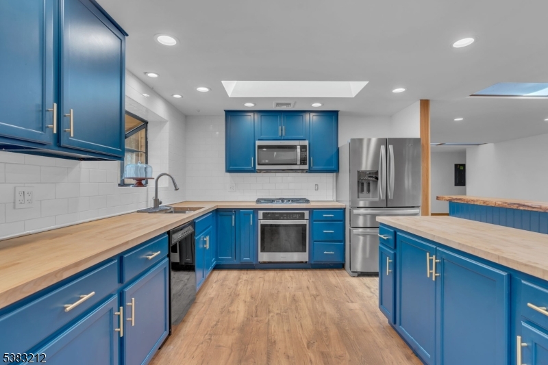 1179 Califon Cokesbury Rd