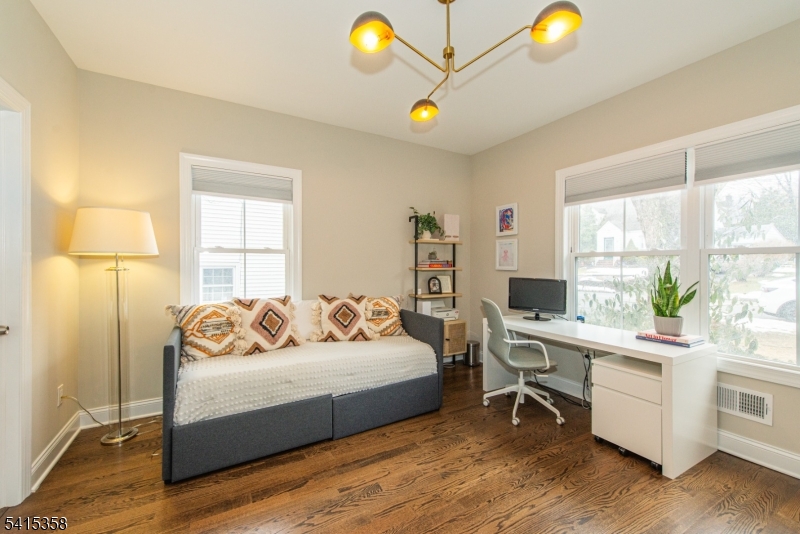 13 Mount Pleasant Pkwy