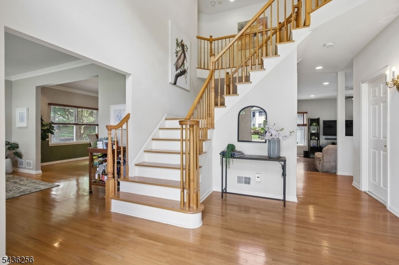 8 Harper St