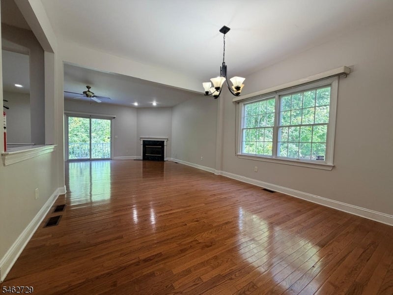 209 Raymound Blvd