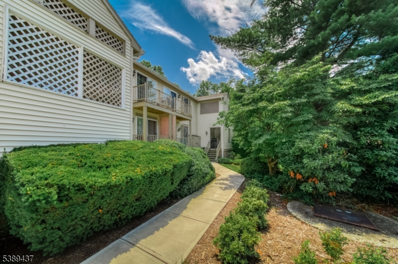 130 Jamestown Rd