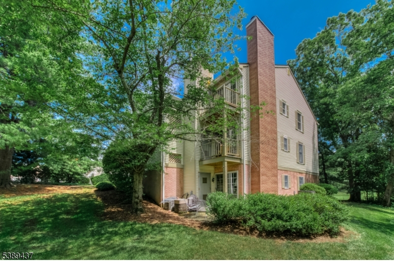130 Jamestown Rd
