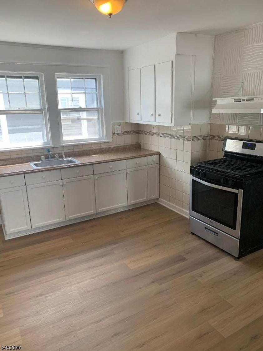 29 Boyden Pkwy R2