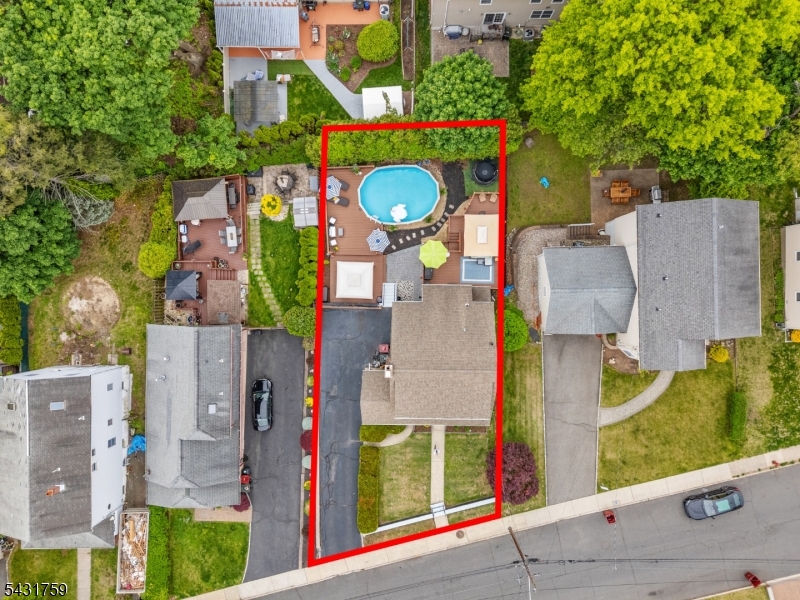 15 Valley Rd