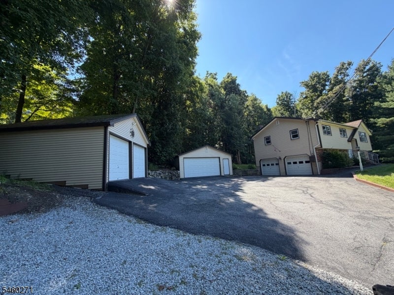 1624 County Rd 565