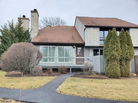 251 Gemini Drive 1C Hillsborough Twp. NJ 08844