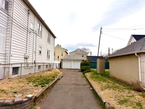 121 Halstead Ave Wallington Boro NJ 07057