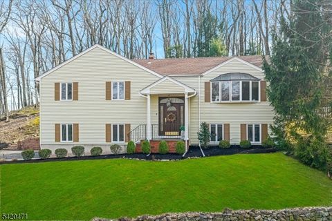 24 Lord William Penn Dr Morris Twp. NJ 07960