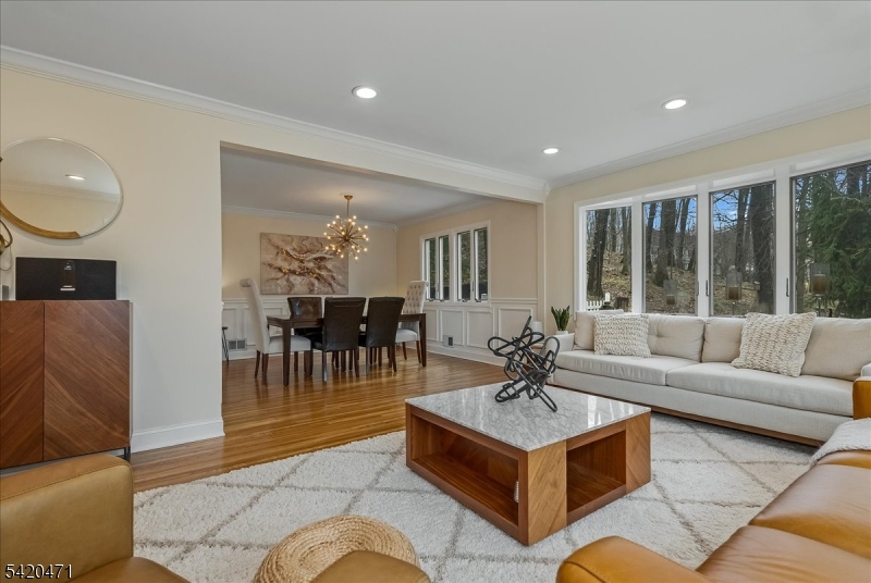 24 Lord William Penn Dr