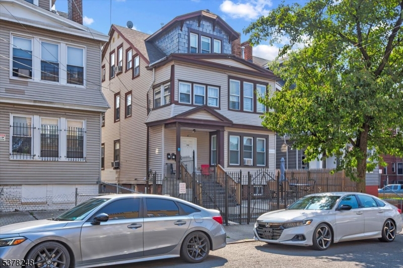 198-200 Shephard Ave