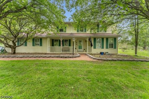 12 Church Rd Holland Twp. NJ 08848