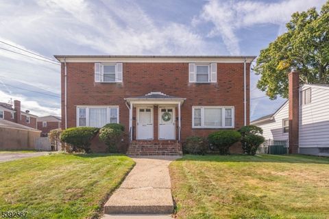 Photo of 2510 Crane Pl, Union, NJ 07083 (MLS # 3993630)
