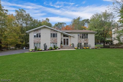 9 Keiller Ct North Haledon Boro NJ 07508