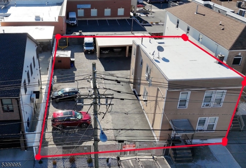 125-129 Malvern St