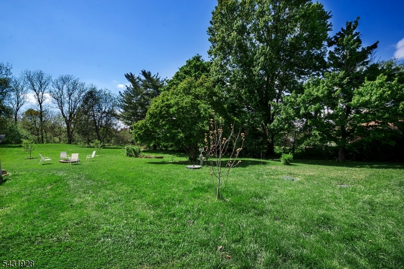 109 Garrison Rd