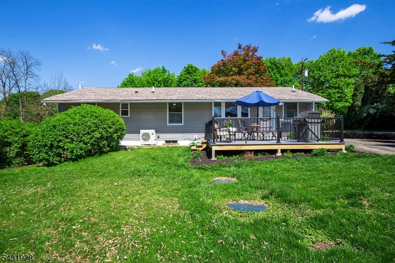 109 Garrison Rd