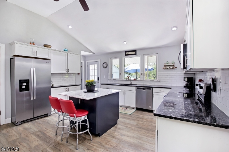 109 Garrison Rd
