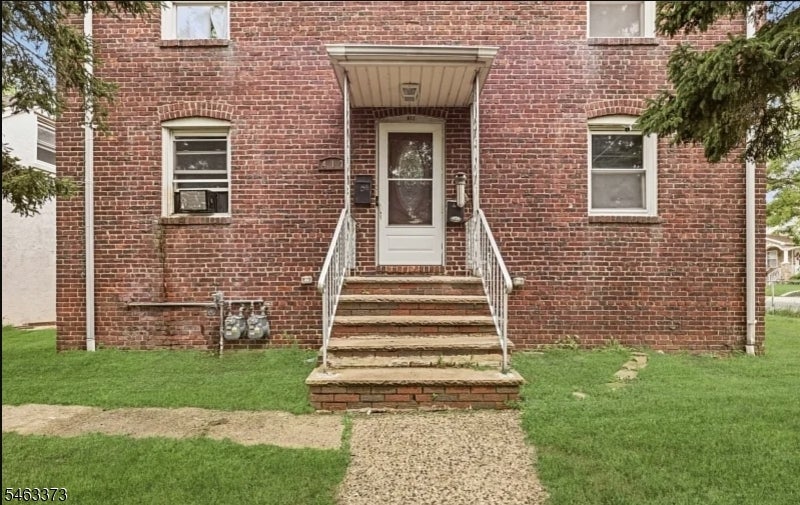 417 Adams St
