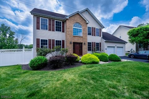 29 Vocisano Ct Piscataway Twp. NJ 08854