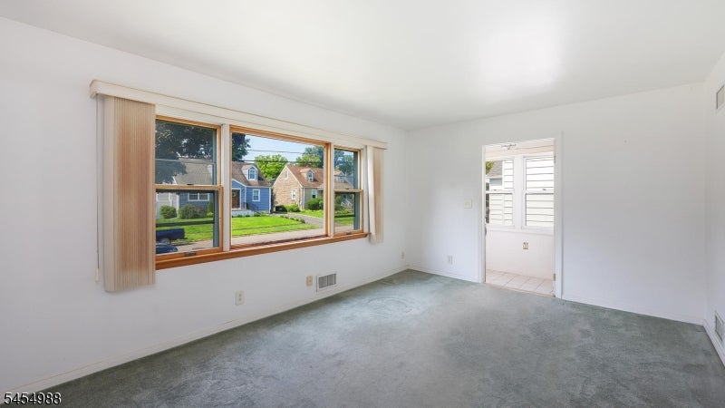 13 Macarthur Ave