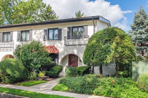 1A DORADO DRIVE Morristown Town NJ 07960