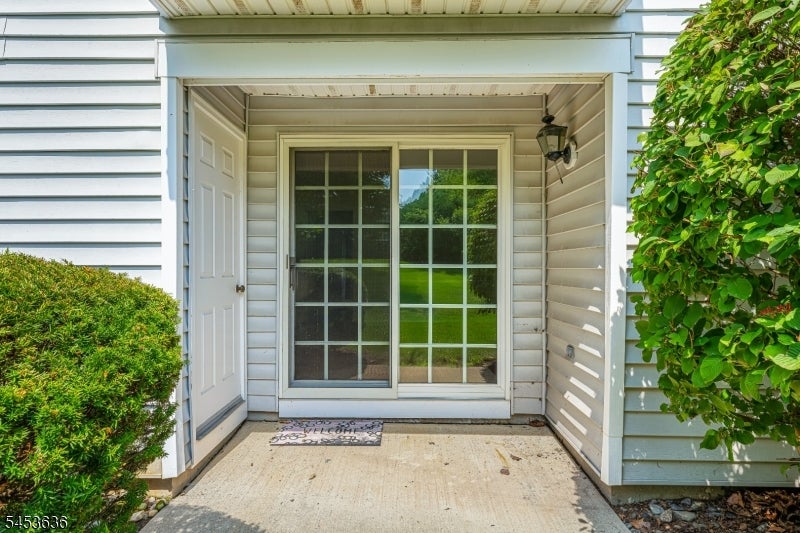 309 Sparrow Ct