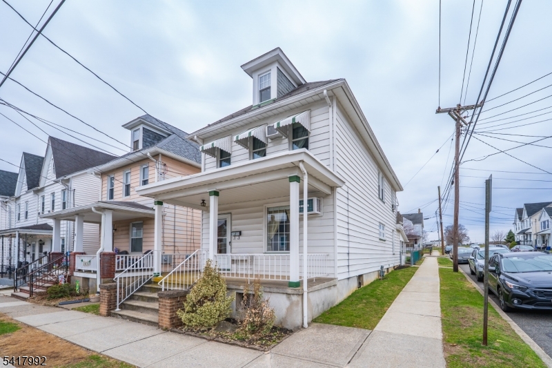 2 Wilson St