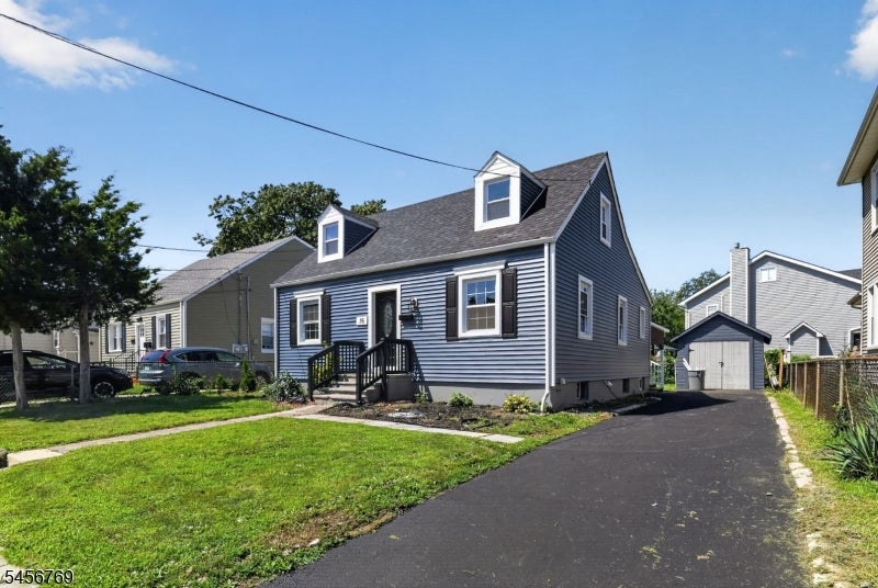 16 Oakwood Pl