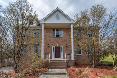 20 SLEEPY HOLLOW ROAD Denville Twp. NJ 07834